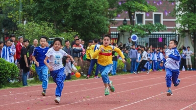 奔跑吧，少年！青春洋溢秋季运动会
