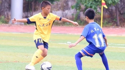 梅江区“区长杯”足球赛小学组落幕 人民小学夺冠