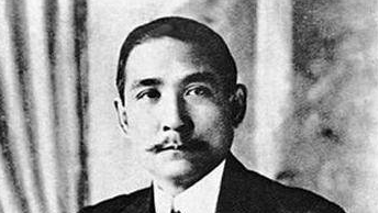 小记者文章丨假期访“国父”