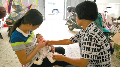 五华患病男婴恢复良好 其父感谢好心人支持