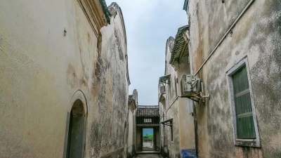 探寻时代痕迹 感受老屋侨情——梅州日报小记者走进南华又庐采风侧记