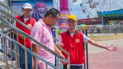 国庆长假不放假！景区引导、探望老兵，一起为梅州志愿者点赞