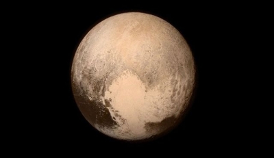 科学家揭冥王星脊状冰山起源之谜 与其复杂气候和地质历史有关