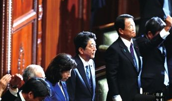 日本大选在即 选情风云变幻
