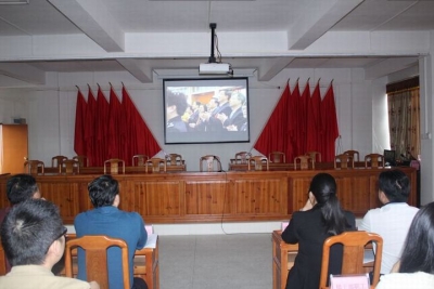 以十九大报告精神为动力，开创周江镇发展新篇章