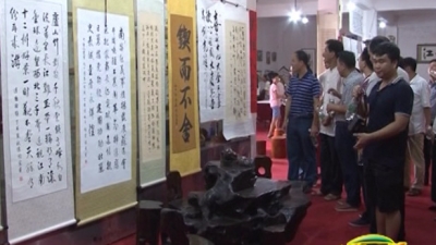 兴宁罗岗、罗浮举行艺术联展迎“十九大”