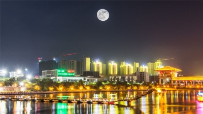 国庆中秋长假，摄影家们在梅州发现一道别样的靓丽风景……