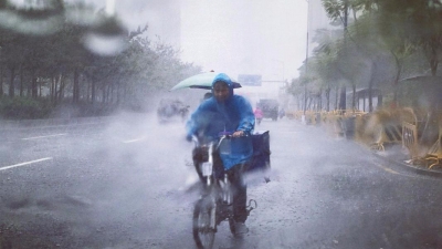 雨水+冷空气陪你过周末啦！我市明日最低气温可达19℃