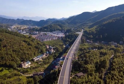 首次提出！乡村振兴战略来了，你的乡愁留住了