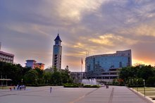 文学院与化学学院联合举办2017级新生团体辅导    