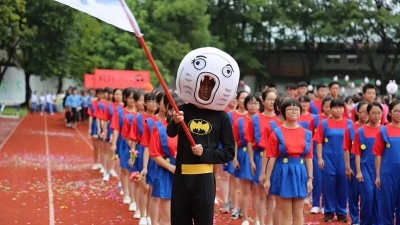 我市多所中学相继举办校运会 精彩赛场彰显青春魅力