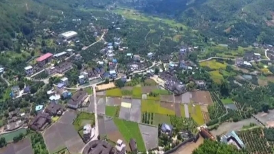 钟光灵率队调研梅县三镇精准扶贫精准脱贫工作