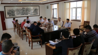 兴宁市人大常委会党组传达学习贯彻党的十九大精神