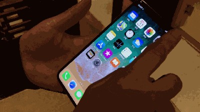 iPhoneX变iPhone差？国行上手：人脸识别被玩坏……