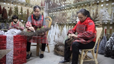 想不到吧！火遍欧美的圣诞装饰品，产自梅州的这个镇