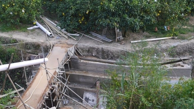 梅县石扇镇新东村崩塌圳道顺利修复，村民都点赞