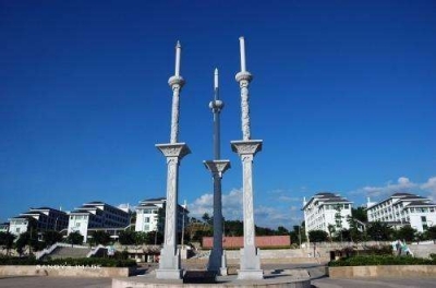 第五届文博会大埔之夜专场文艺演出在梅州市院士广场举行