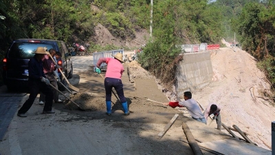 龙坑至高观音毁坏路段加快修复  预计11月底全面完成