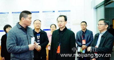 梅江区人大到司法局督查“转作风、比奉献、树形象”主题活动