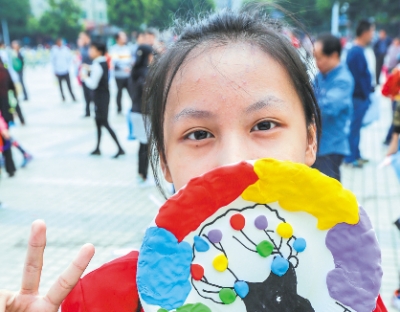 小记者播报丨多彩的节日