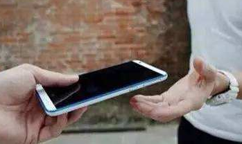 手机借给同事几分钟，梅江区一男子“被贷款”数万元