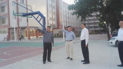 吴寿康率队到五华调研“争先”工作