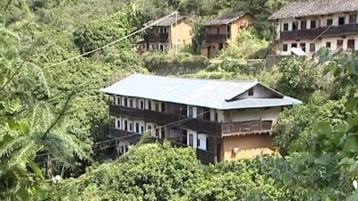 “路通则财通！”松源镇完善基础设施开发红色资源