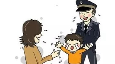 初中生坐错车迷路3小时，不敢求助…还好遇到他们