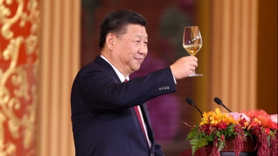 习近平和夫人彭丽媛举行宴会欢迎美总统特朗普和夫人梅拉尼娅