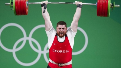 举重世锦赛男子105公斤以上级  奥运冠军塔拉哈泽破纪录夺冠