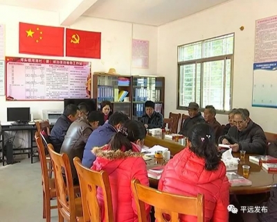 肖桂华到这两村宣讲：结合本村特色，打造美丽乡村