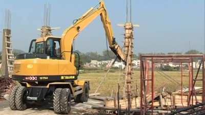 五华县组织对琴江新城和大坝片区开展第14次集中拆违行动