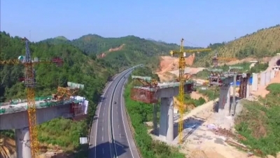 梅县区政府组织召开重点交通项目工作推进会