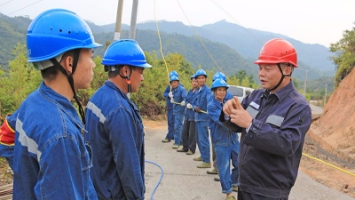 丰顺供电局蔡延明：丰顺配电网的“活地图”