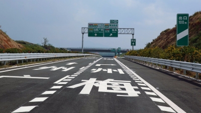 元旦出行高峰29日下午3时杀到，广东交警发布绕行指引