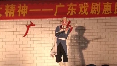 鸭桥村垃圾地“变身”文体广场 推进新农村建设
