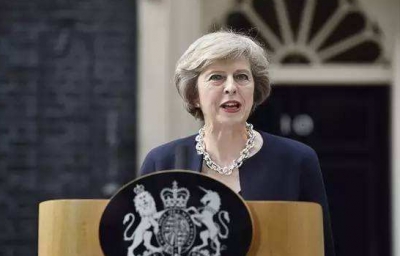 英警方挫败“欲炸毁唐宁街、谋杀梅首相”阴谋，两嫌犯将受审