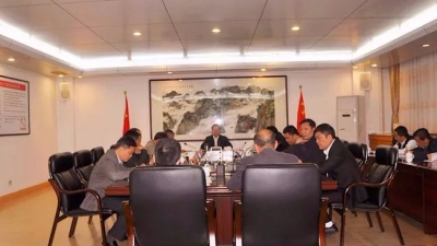 曾永祥主持召开丰顺县人才工作领导小组会议