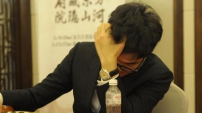 柯洁交出世界第一宝座，3年多棋王地位暂告终结