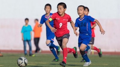 16支06年龄段足球队梅城比拼，他在决赛中上演“大四喜”