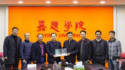 广东省人力资源研究会会长许国彬教授来校指导交流