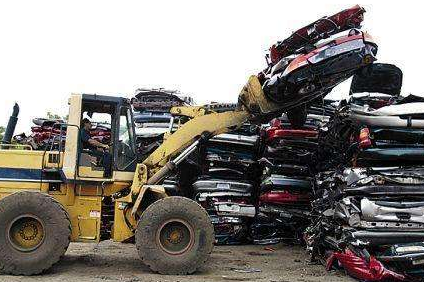 丰顺县公安局关于强制报废违法机动车辆的公告