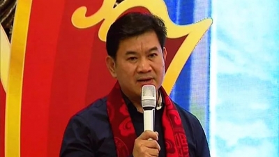 深圳梅县商会召开二届二次会员大会 钟光灵到贺并通报家乡发展