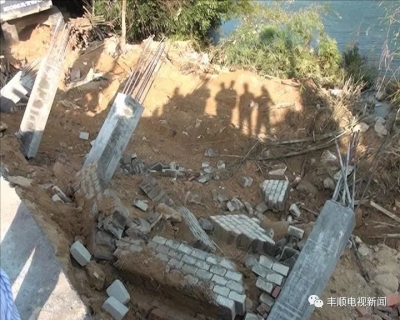 丰顺汤坑镇依法强制拆除一违规建筑