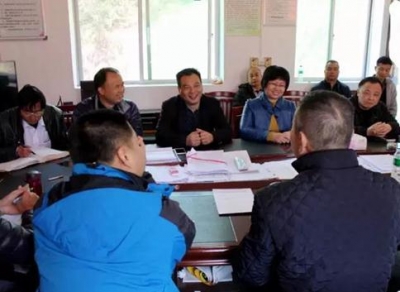 海珠区南洲街道办到大埔开展扶贫考察调研工作