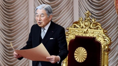 日本政府宣布明仁天皇退位日定为2019年4月30日