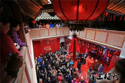 澳洲华侨“回家”迎娶越南新娘