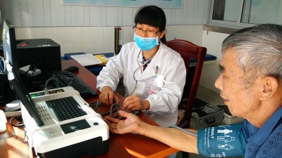 村卫生站有了新设备！平远村民在“家门口”享丰富体检项目