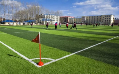 中国足协专家为梅州基层足球教练员授课 