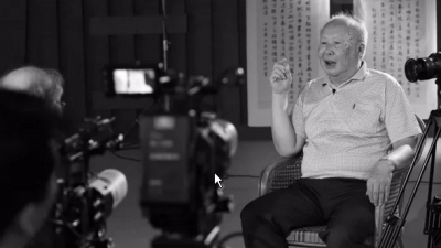 竹板清脆 歌韵悠扬——悼念山歌大师余耀南